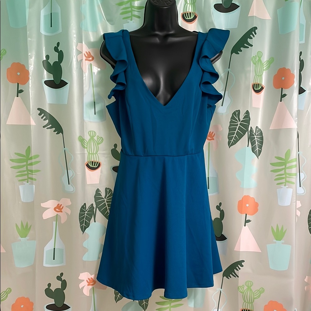 Ladies Elegant Teal Ruffle Sleeve Dress-Please note color.